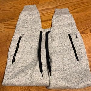 Hollister Men’s Joggers Size Small